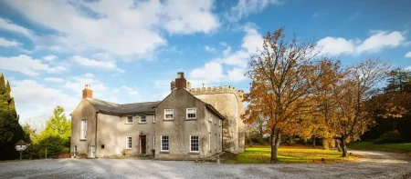smarmore castle alcohol and drug rehab clinic in the sunlight