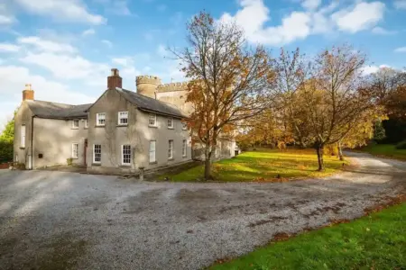 Smarmore Castle Substance Rehab including codeine detox